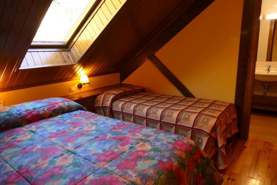 Hotel Hotel, Bungalows Y Camping Viu